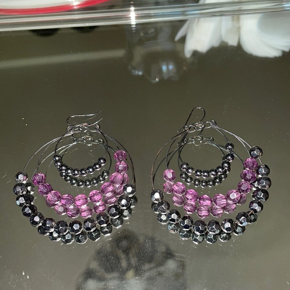Very large 3 circle dangle wire earrings with gray/silver‎ & purple beads